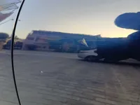 الباب الأمامى الأيسر