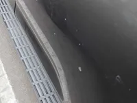 الباب الأمامى الأيسر