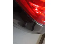 الرفرف الجانبي الأيسر