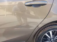 ألواح هيكل السيارة الأيسر