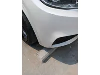 الباب الأمامى الأيسر