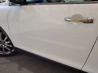 الباب الأمامى الأيسر