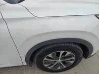 Right fender