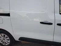 الباب الخلفى الأيمن