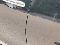 الباب الأمامى الأيسر