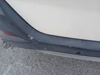 الباب الأمامى الأيسر