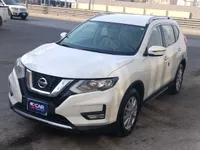 نيسان اكس تريل