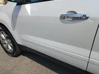 الباب الأمامى الأيسر