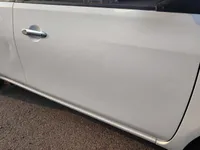 الباب الأمامى الأيمن