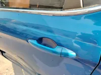 عتبة الجانب الأيسر