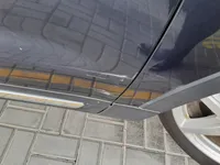 الباب الأمامى الأيمن