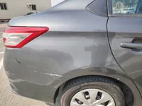 ألواح هيكل السيارة الأيمن