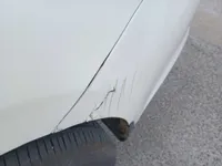 الباب الأمامى الأيسر