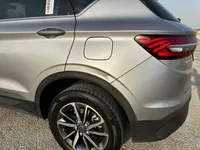 Left quarter panel