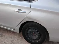 ألواح هيكل السيارة الأيسر