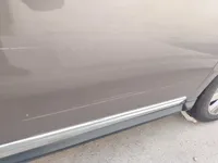الباب الأمامى الأيمن