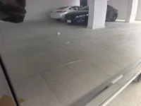 الباب الأمامى الأيمن