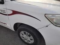 الرفرف الجانبى الأيمن
