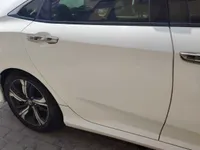 الباب الخلفى الأيمن