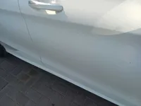 الباب الأمامى الأيمن
