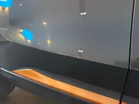 الباب الخلفى الأيمن