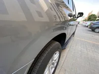 Right quarter panel