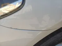 الرفرف الجانبي الأيسر
