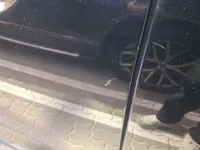 الباب الأمامى الأيسر