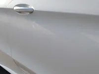 الباب الأمامى الأيمن