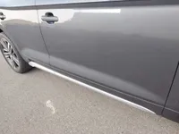 الباب الأمامى الأيمن
