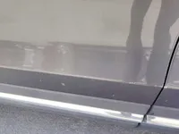الباب الأمامى الأيسر