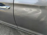 الباب الخلفى الأيسر