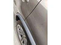 الباب الأمامى الأيسر