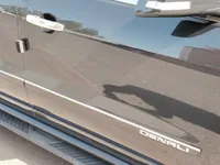 الباب الأمامى الأيمن