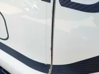 الباب الأمامى الأيسر