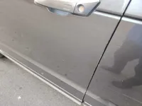 الباب الأمامى الأيسر