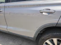 الباب الخلفى الأيسر