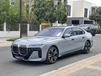 بي ام دبليو 740