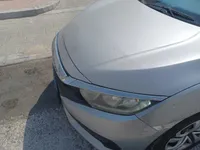 الباب الأمامى الأيمن