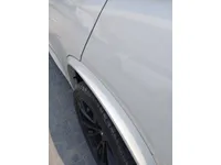 الباب الأمامى الأيسر