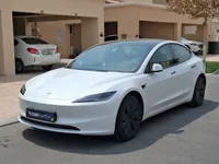 تسلا موديل 3