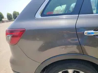 ألواح هيكل السيارة الأيمن