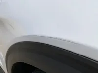 الرفرف الجانبى الأيمن