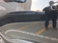 الباب الأمامى الأيسر