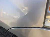 الرفرف الجانبى الأيمن