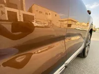 الباب الأمامى الأيسر