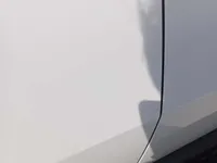 الباب الأمامى الأيسر