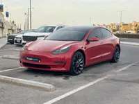 تسلا موديل 3