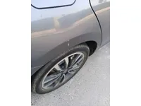 الرفرف الجانبي الأيسر