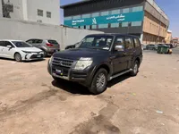 ميتسوبيشي باجيرو